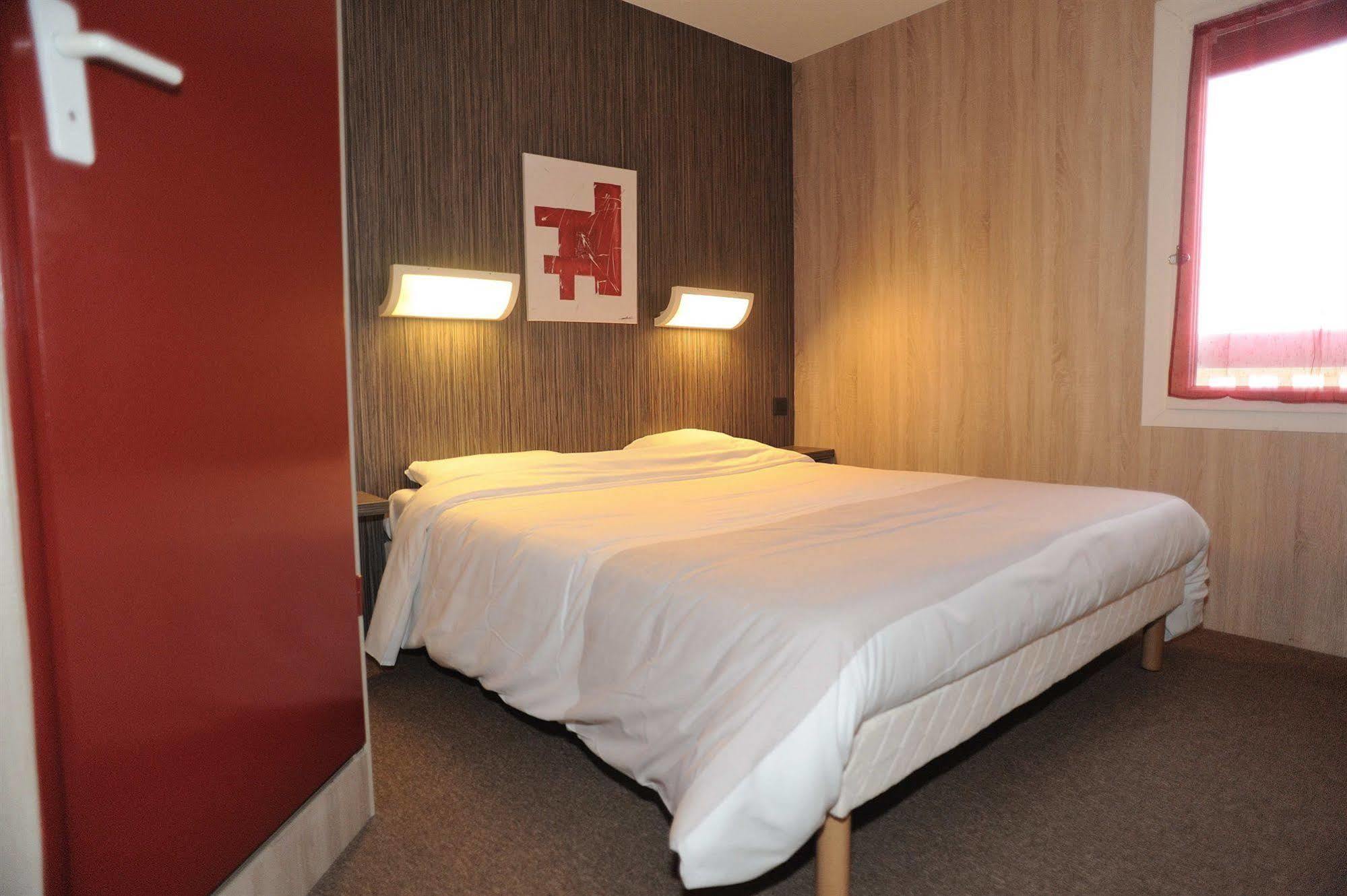 Hotel 4 Saisons Onet-le-Château Esterno foto