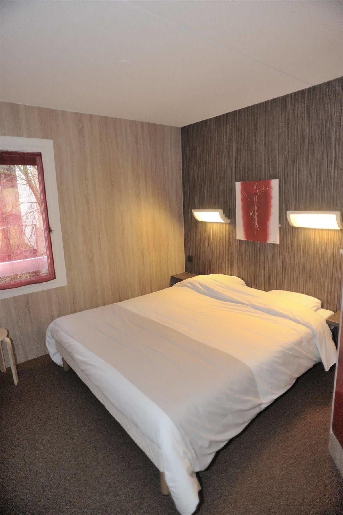 Hotel 4 Saisons Onet-le-Château Esterno foto